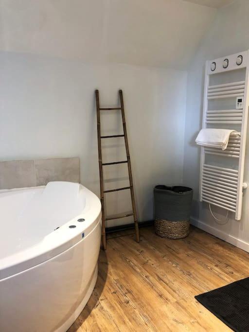 Appartement Au Calme Entre Terre Et Mer. Proche Honfleur Barneville-la-Bertrand Exteriér fotografie